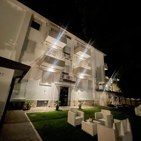 Villa Palazzina Del Sole Sottomarina Exterior foto