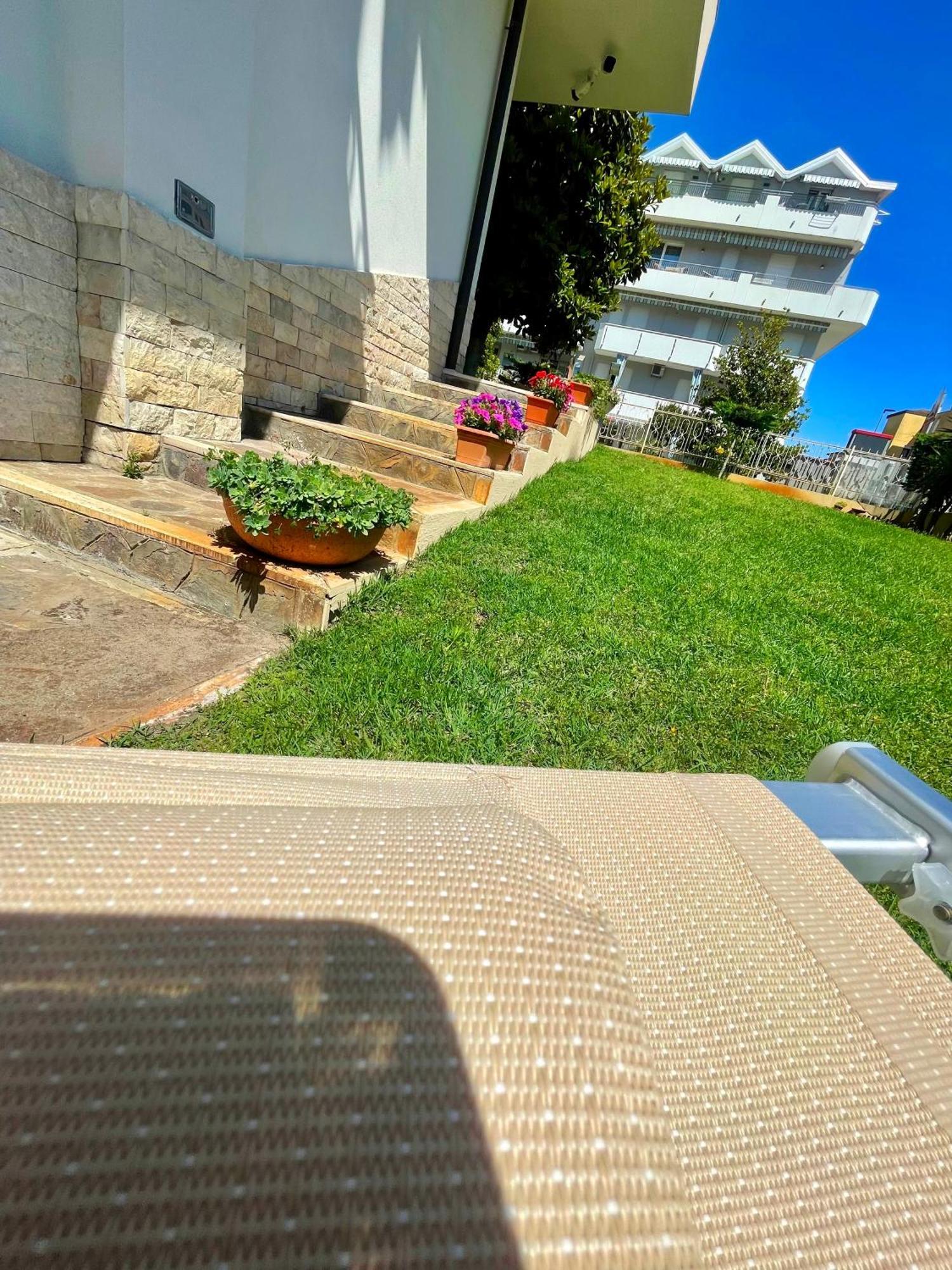 Villa Palazzina Del Sole Sottomarina Exterior foto