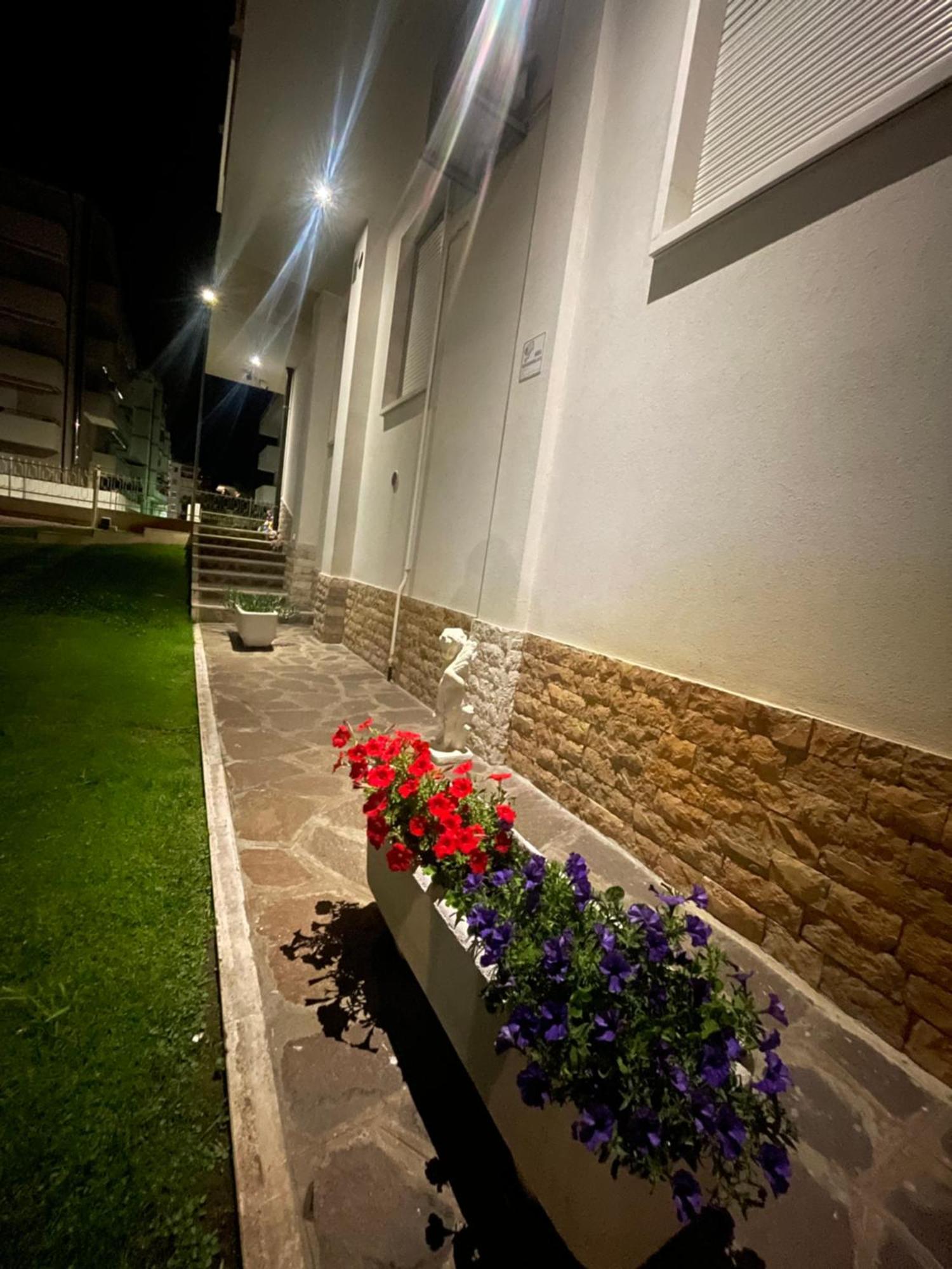 Villa Palazzina Del Sole Sottomarina Exterior foto
