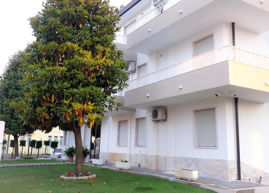 Villa Palazzina Del Sole Sottomarina Exterior foto